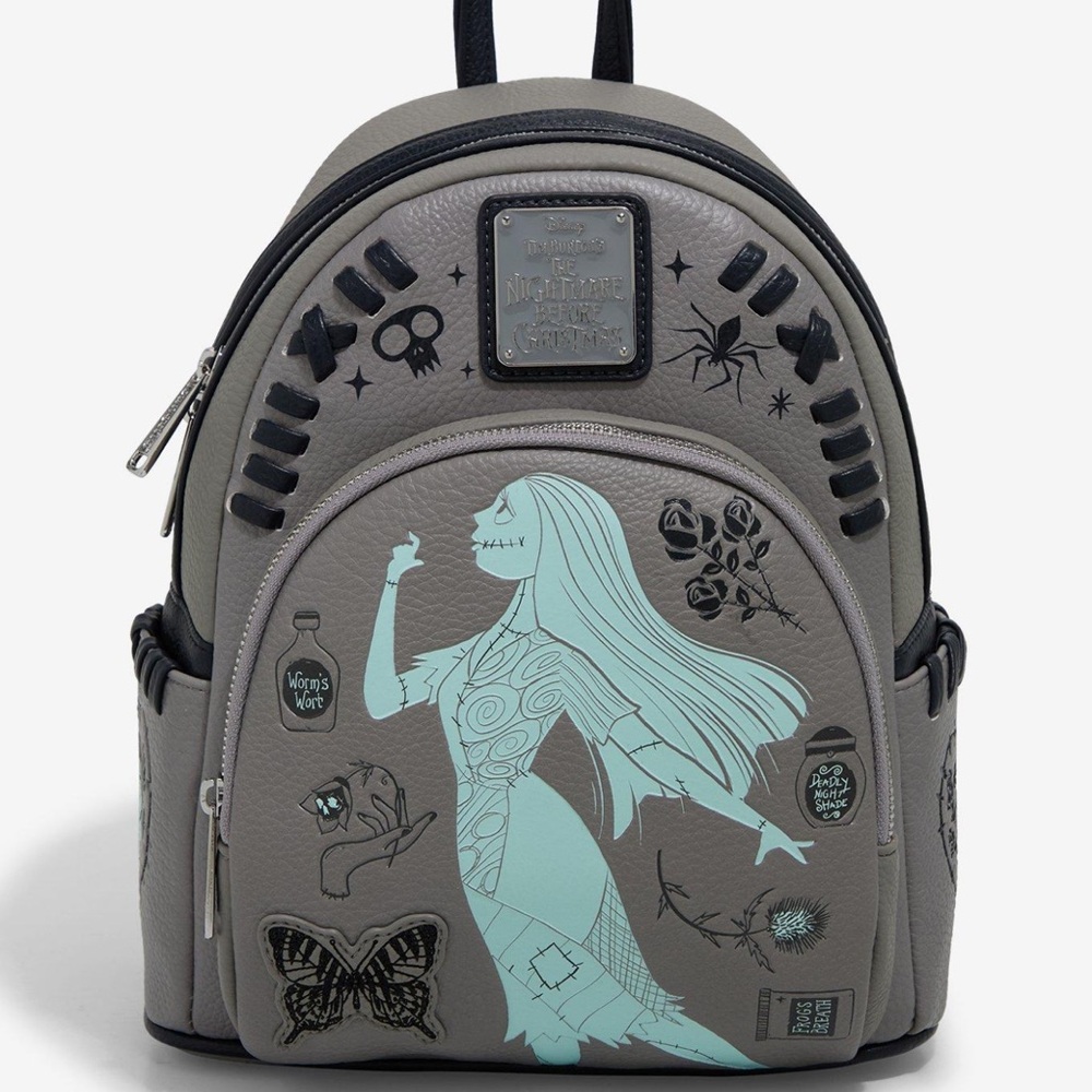 Loungefly Disney NBC Sally Icons  Box lunch Exclusive Backpack Hard Tag Bew!